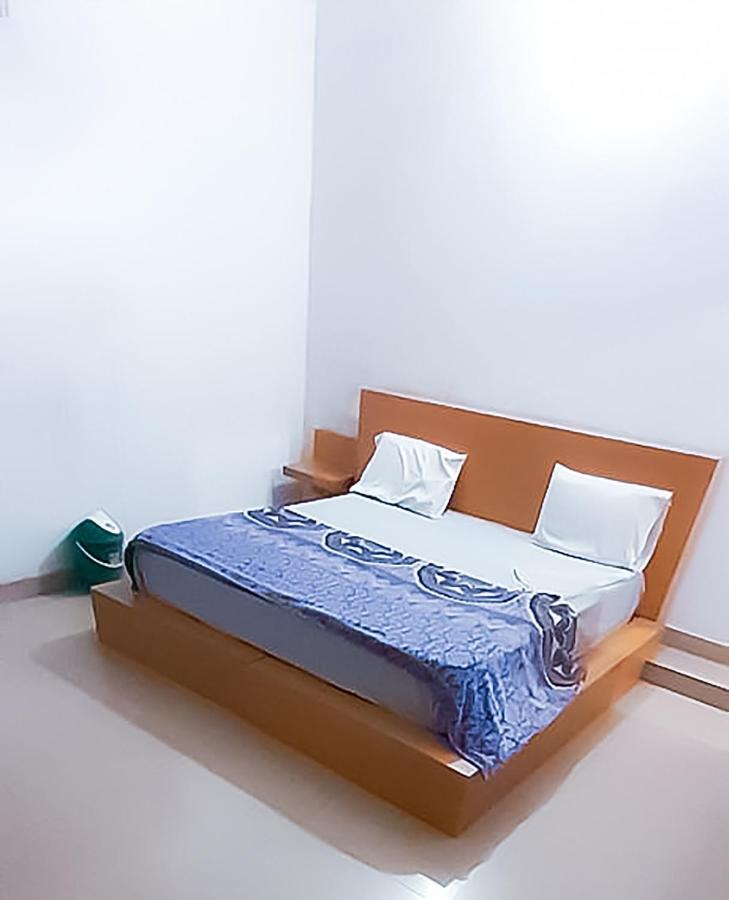 Roomshala 110 Hotel Mulaqaat - Shiv Nadar University Dadri Luaran gambar