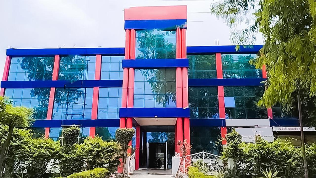 Roomshala 110 Hotel Mulaqaat - Shiv Nadar University Dadri Luaran gambar